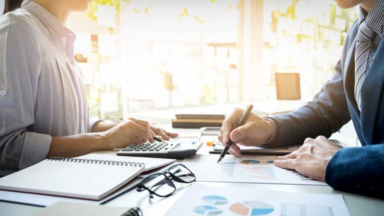 servicios-asesoria-consultoria-contable-768x432